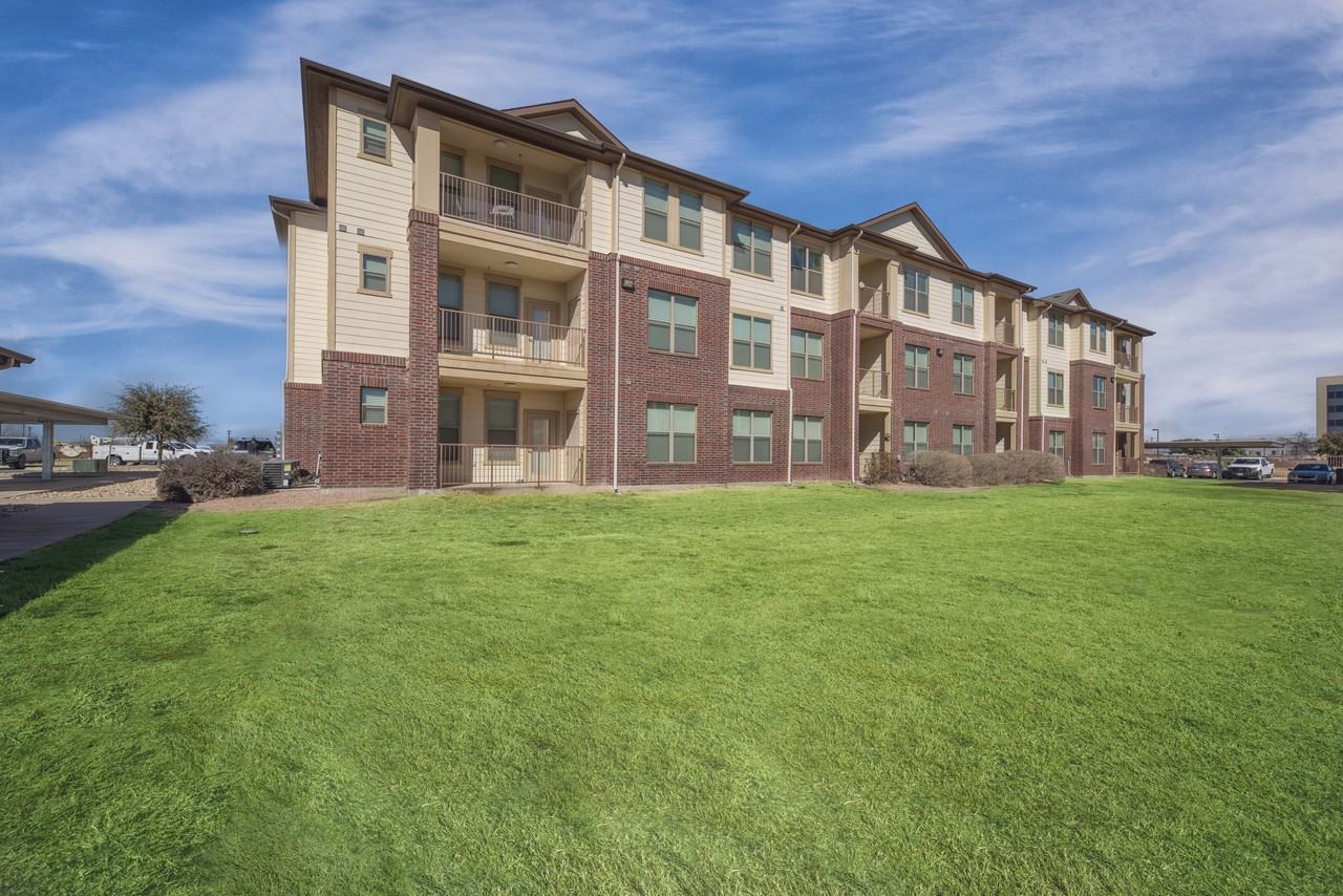 Midway Station Apartments - Photo 2 of 28