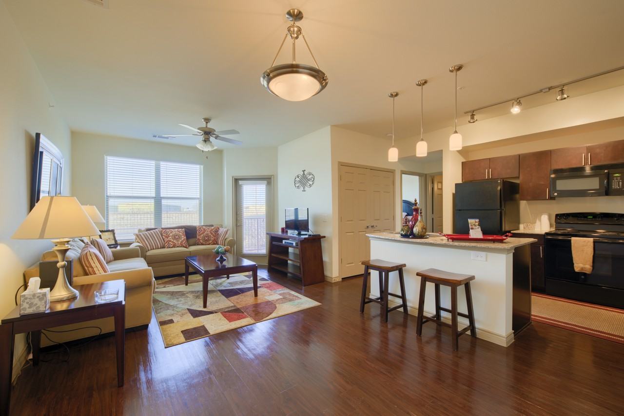 Midway Station Apartments - Photo 7 of 28