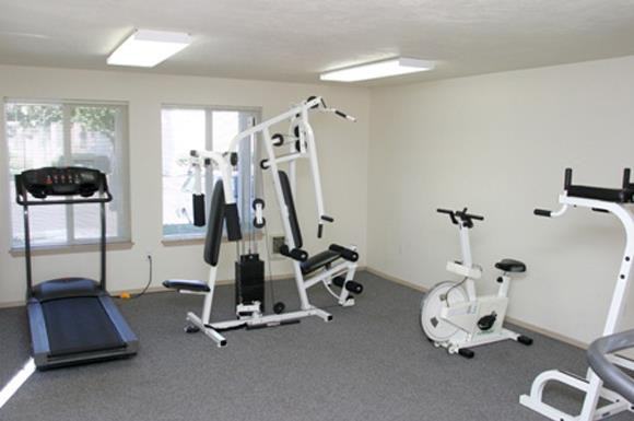 Redwood Terrace - Photo 3 of 6