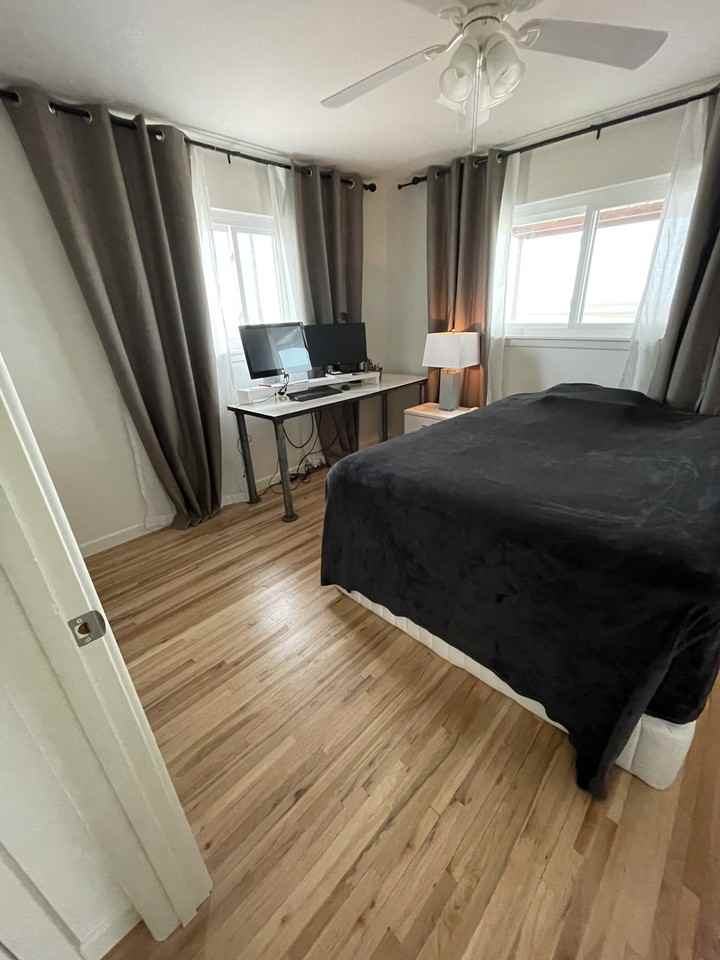 1200 Avenue F Nw - Photo 2 of 15