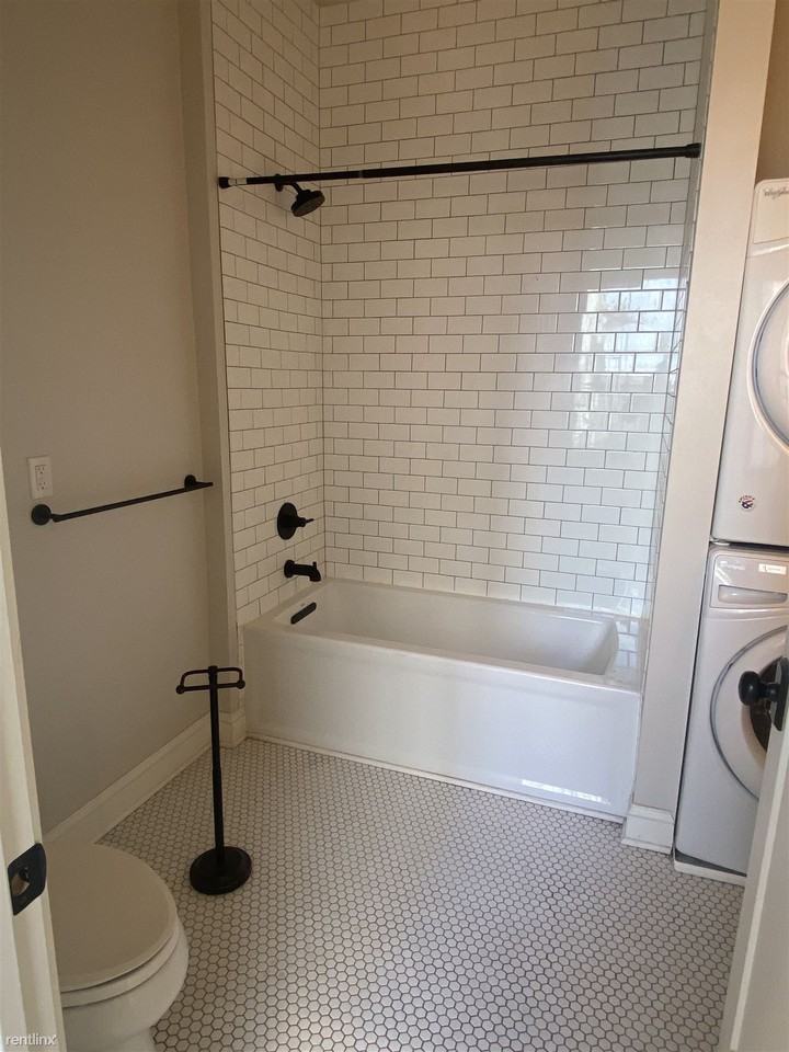 204 Lafayette St - Photo 3 of 24
