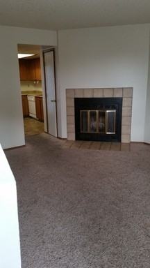 16075 E 16th Ave - Photo 2 of 9