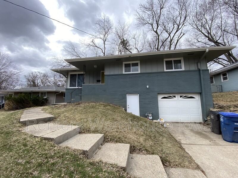 2512 Boston Ave - Photo 3 of 21