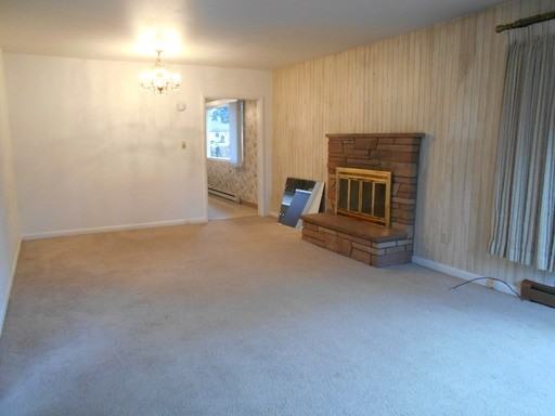 3039 Kulshan St - Photo 3 of 6
