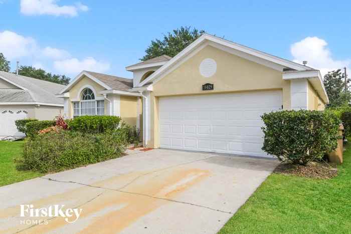 16029 Bay Vista Dr - Photo 2 of 15
