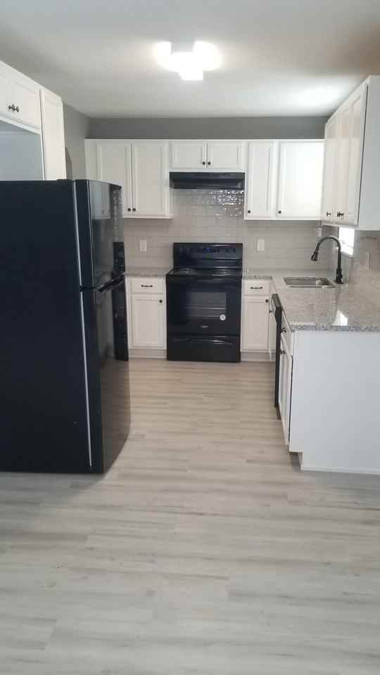 4924 Foard St - Photo 3 of 5