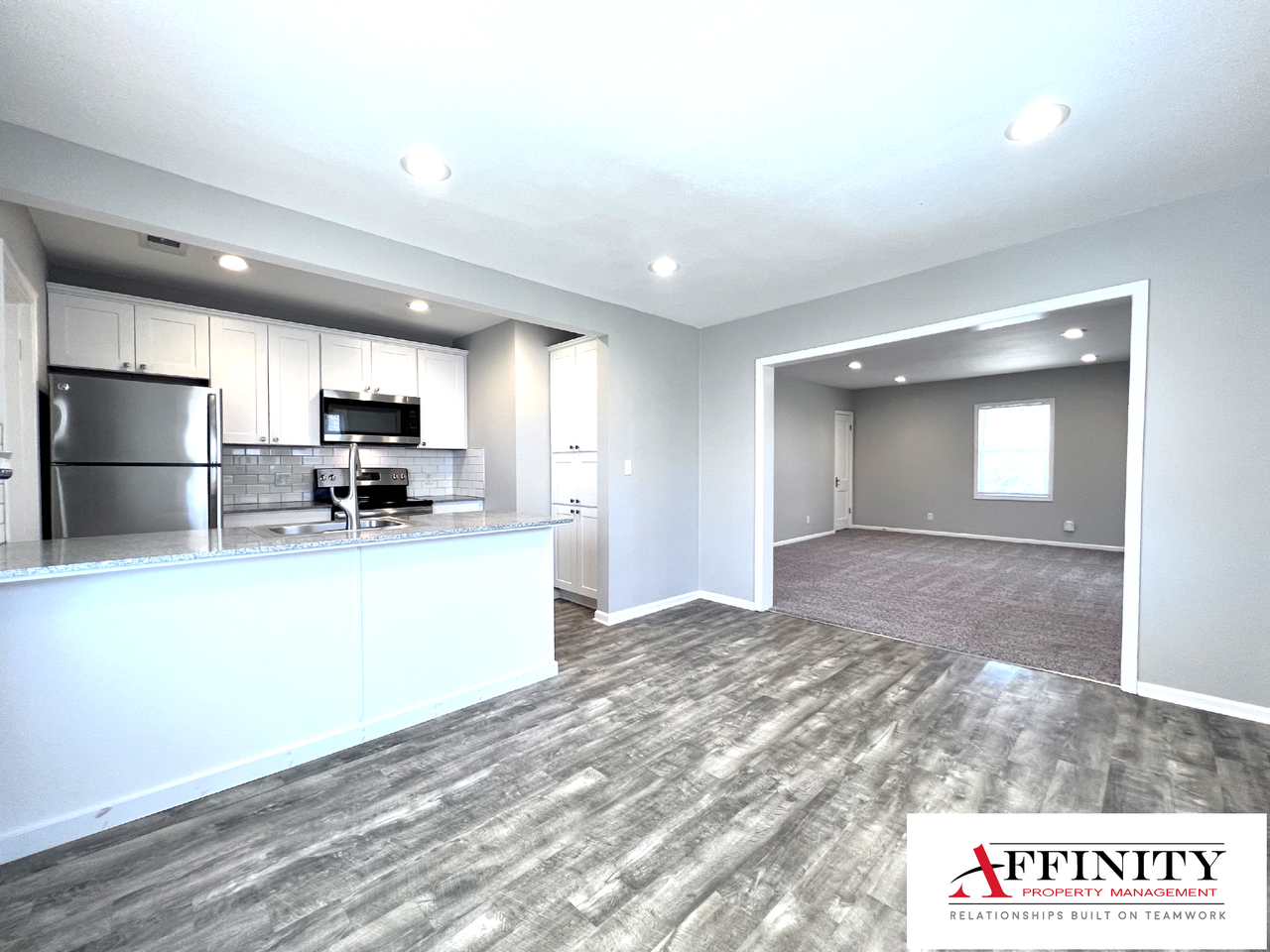 4312 Holly St #2 - Photo 6 of 10