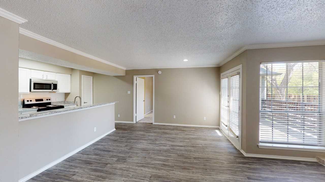 Westmount at River Park - Photo 4 of 61