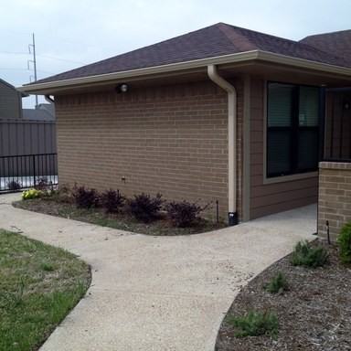 3803 Portland St - Photo 2 of 25