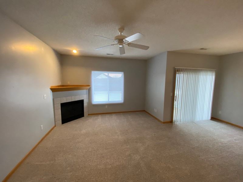 1380 Se Florence Dr #47 - Photo 2 of 14