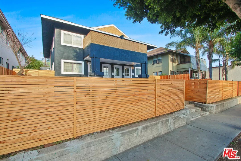 911 Cypress Ave - Photo 2 of 17