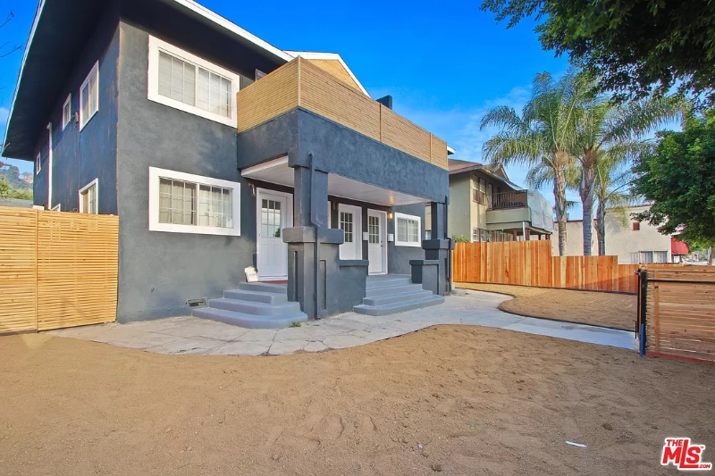 911 Cypress Ave - Photo 3 of 17