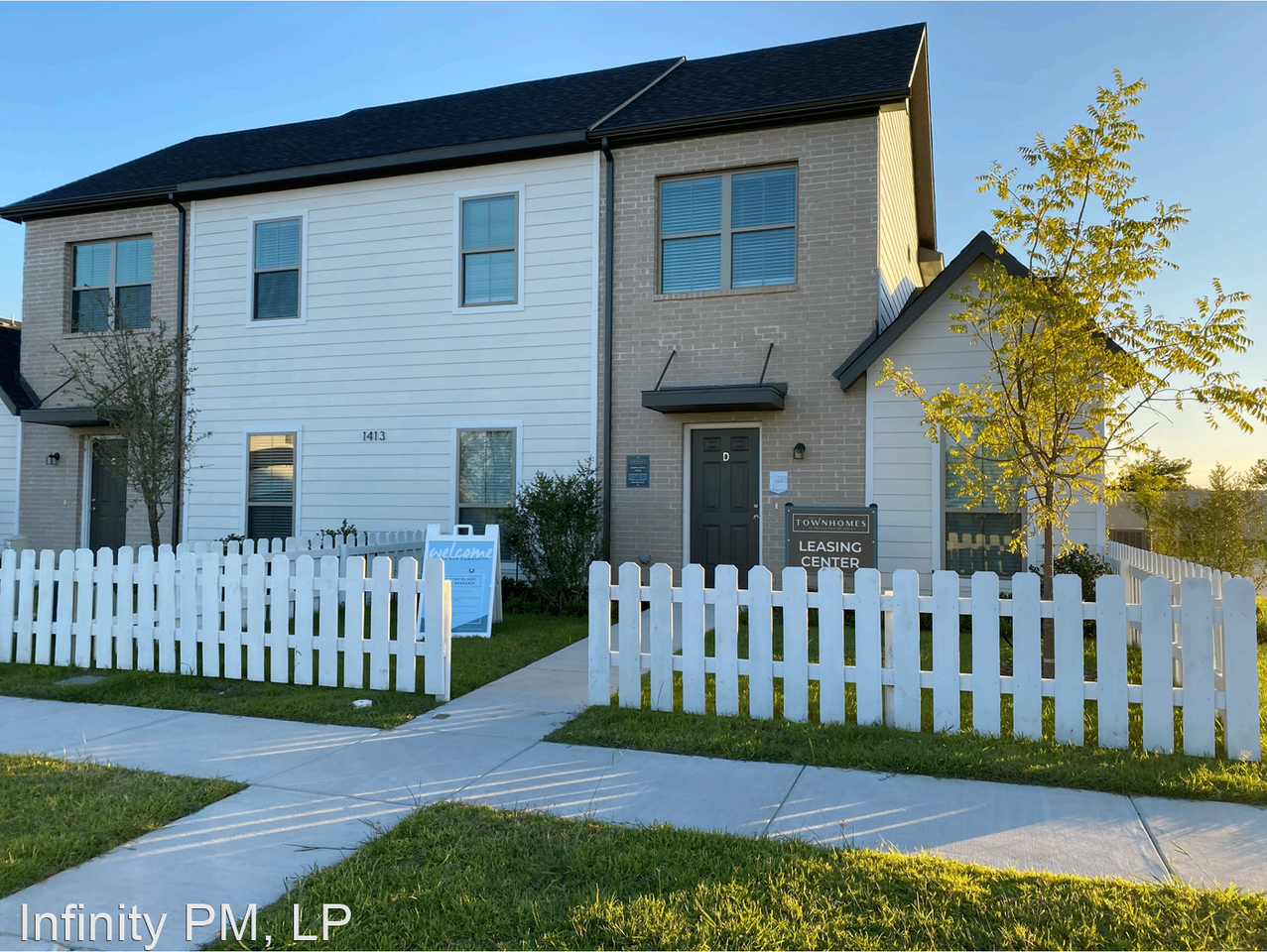 1413 Orchid Dr - Photo 3 of 38