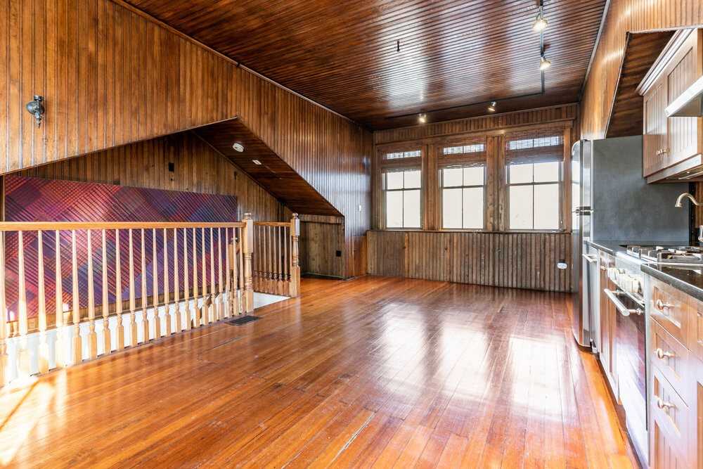 1609 Tremont St #3 - Photo 4 of 34