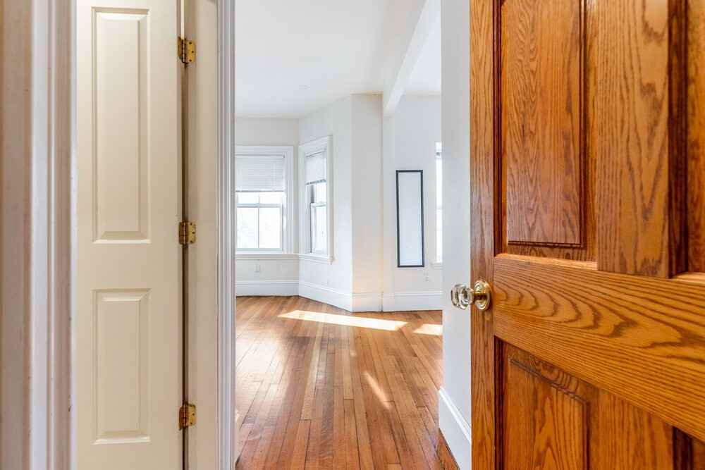 1609 Tremont St #3 - Photo 5 of 34