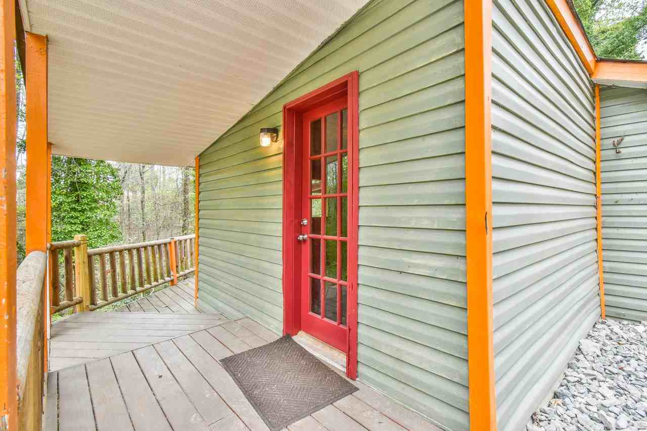 536 Partin Rd - Photo 2 of 30