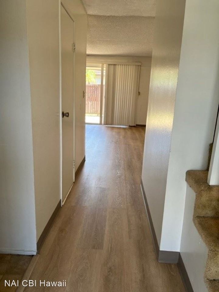 98-282 Ualo St #V2 - Photo 2 of 15