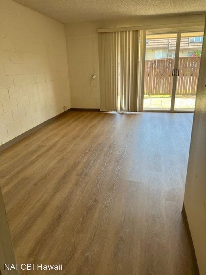 98-282 Ualo St #V2 - Photo 3 of 15