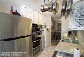 featured image of 100 Thompson Ave W