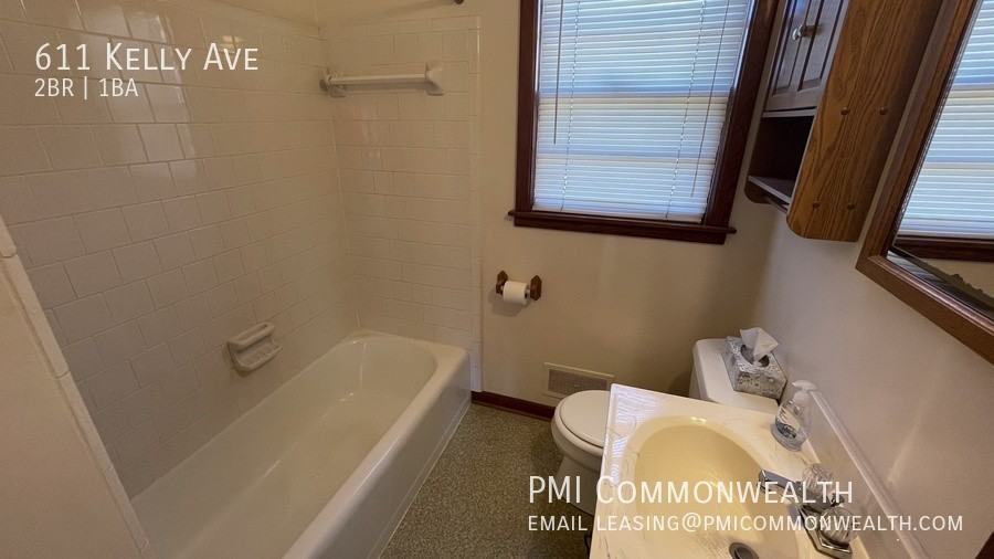 611 Kelly Ave - Photo 3 of 13