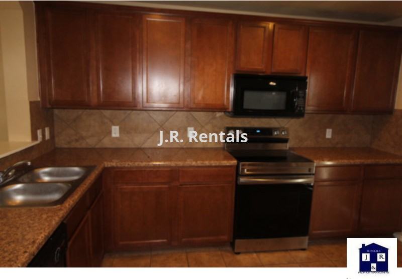 304 W Gemini Ln - Photo 5 of 50