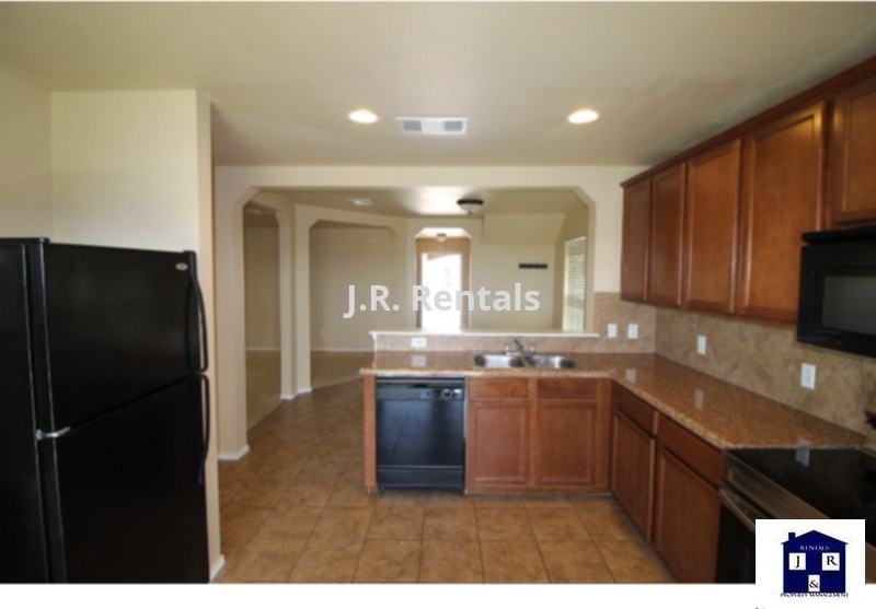 304 W Gemini Ln - Photo 7 of 50