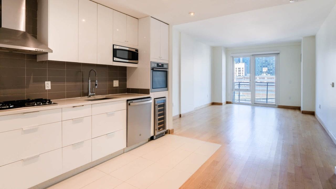 Mantena - Photo 3 of 37