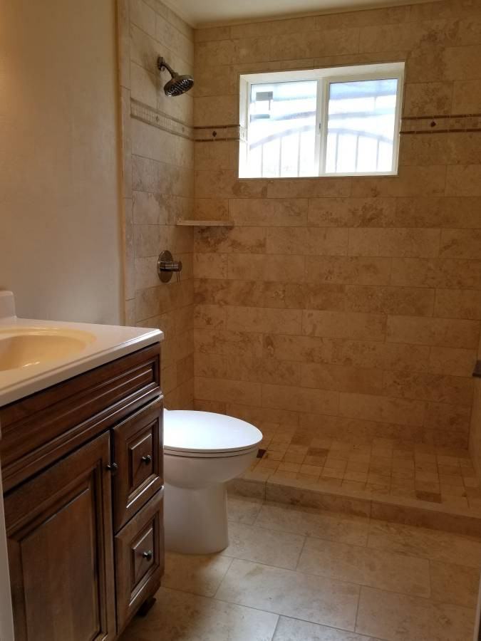 1827 East 9th Street #II - Photo 3 of 14