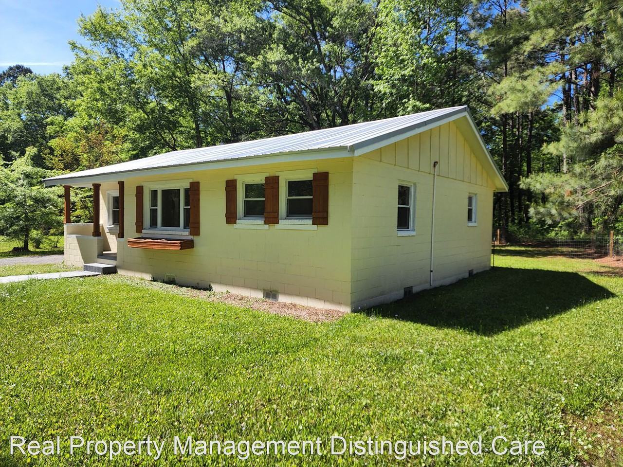 1028 Charity Church Rd - Photo 3 of 15