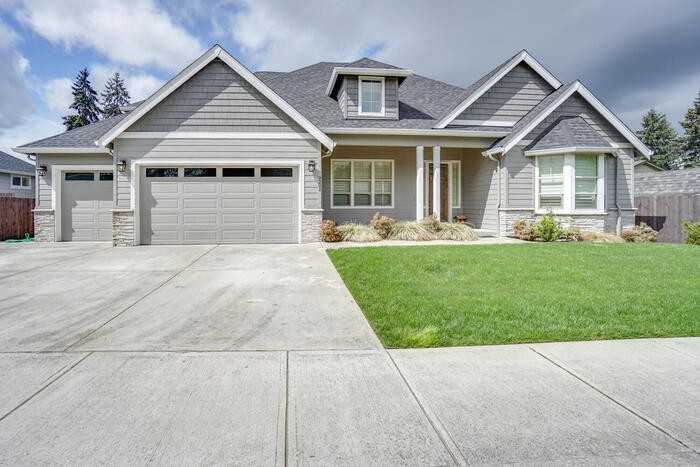 9202 Ne 142nd Ave - Photo 2 of 42