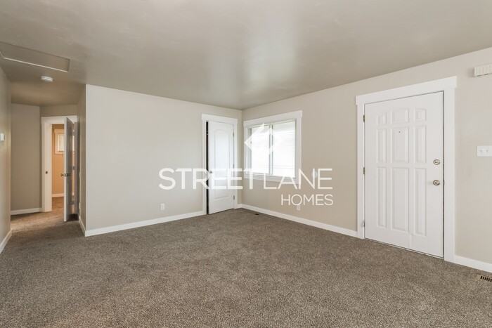 5369 S Northwest Ave - Photo 2 of 15