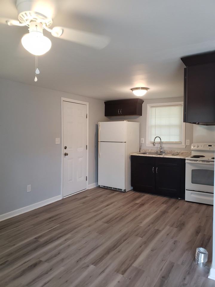 823 Mcneil St #1 - Photo 2 of 10