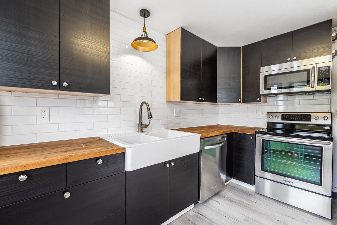 3317 S Asotin St #2 - Photo 5 of 20