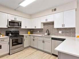 8750 E Mcdowell Rd - Photo 1 of 1