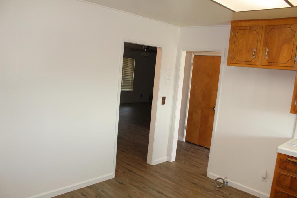 455 Vassar Ave - Photo 5 of 19