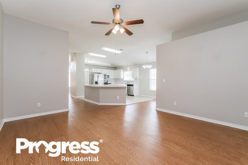 5931 Azure Dr - Photo 3 of 16