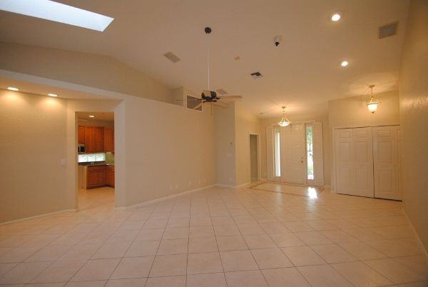 118 Nw 95th Ln - Photo 3 of 13