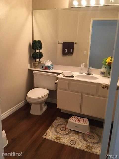 28091 Virginia - Photo 2 of 8