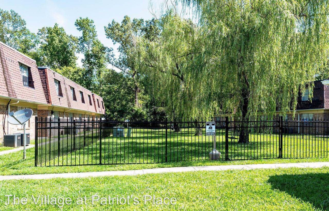 1118 Boundary Street - Photo 3 of 14