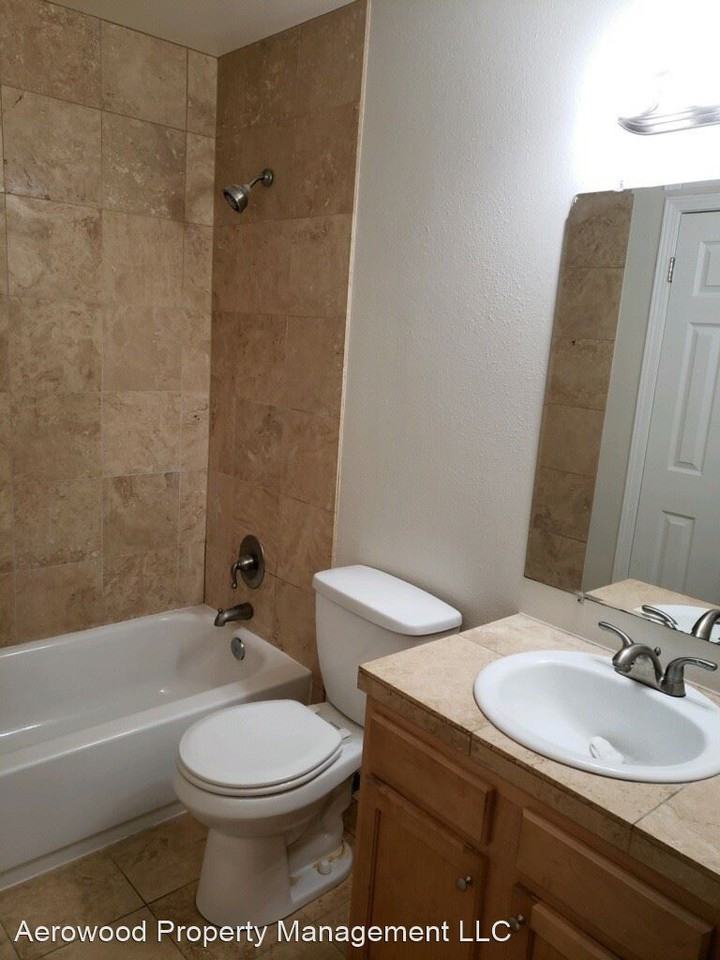 1726 Cathay Ct - Photo 3 of 17