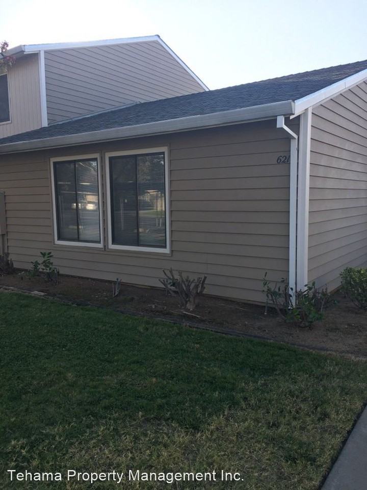 621 North St - Photo 2 of 2