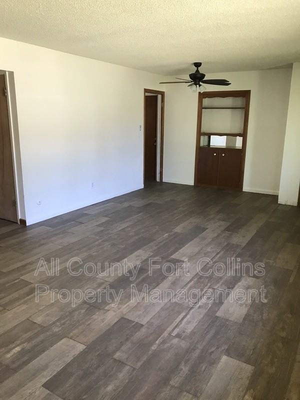 1516 Brentwood Dr - Photo 4 of 13