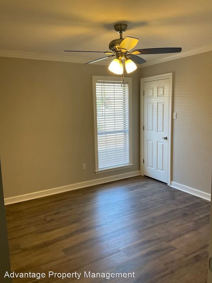 3040 Crawford Loop - Photo 3 of 8