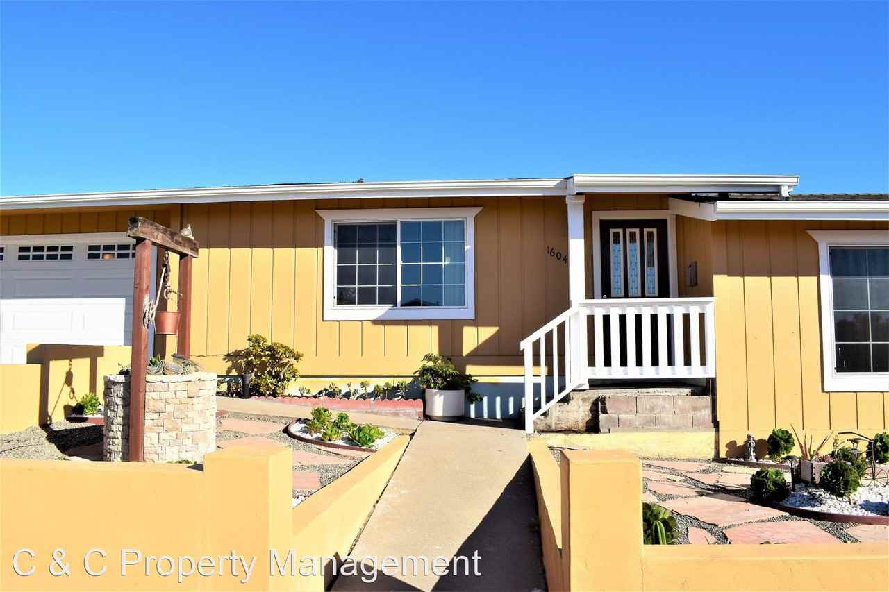 1604 Soto St - Photo 3 of 16