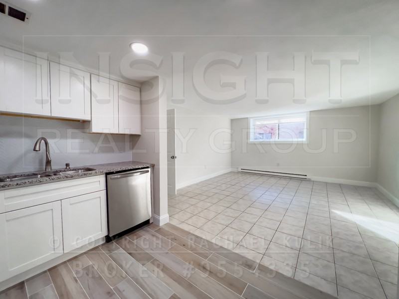 592 American Legion Hwy #3A - Photo 6 of 20