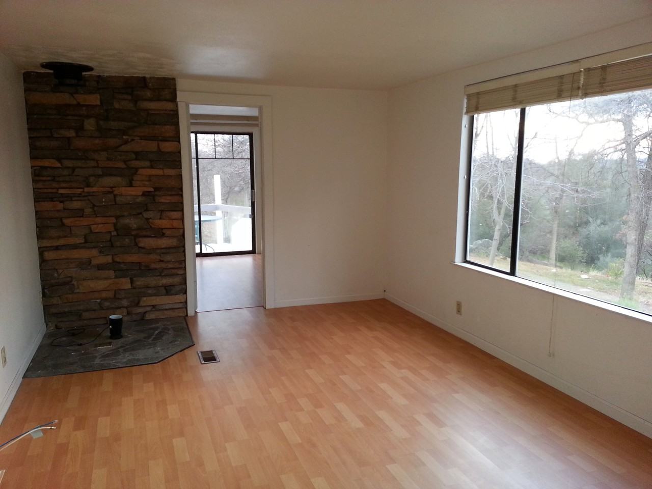 33590 Rivercrest Rd N - Photo 2 of 8