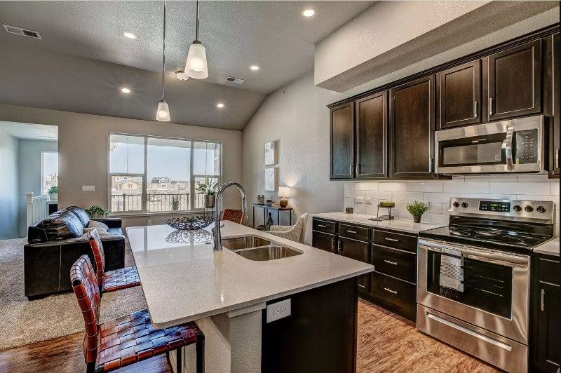 4153 N Park Dr - Photo 5 of 26