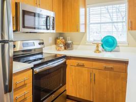 featured image of 600 W County Line Rd