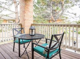 featured image of 600 W County Line Rd