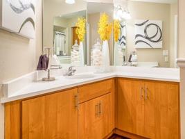 featured image of 600 W County Line Rd